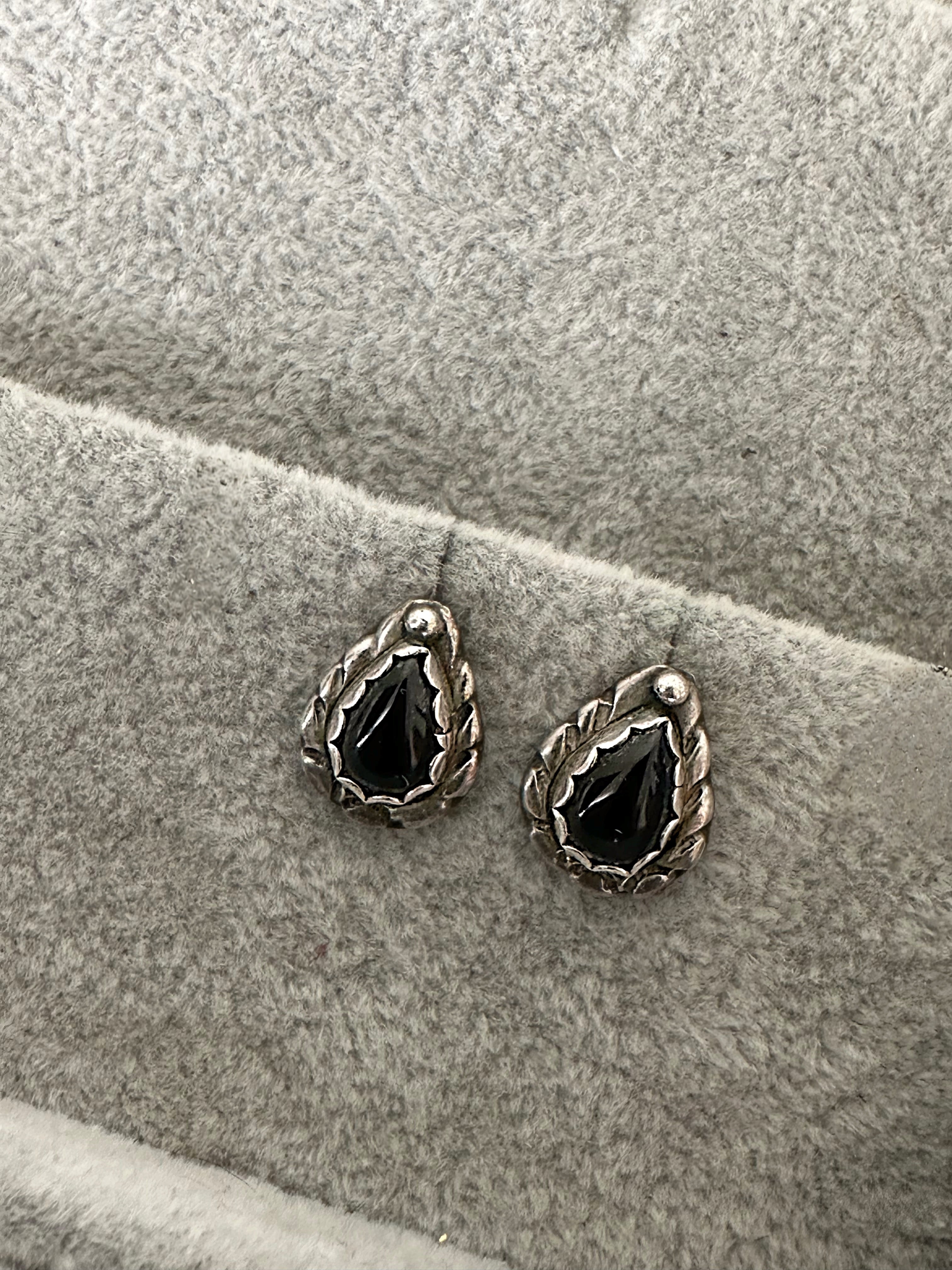 Vintage Sterling Black Onyx Teardrop Studs