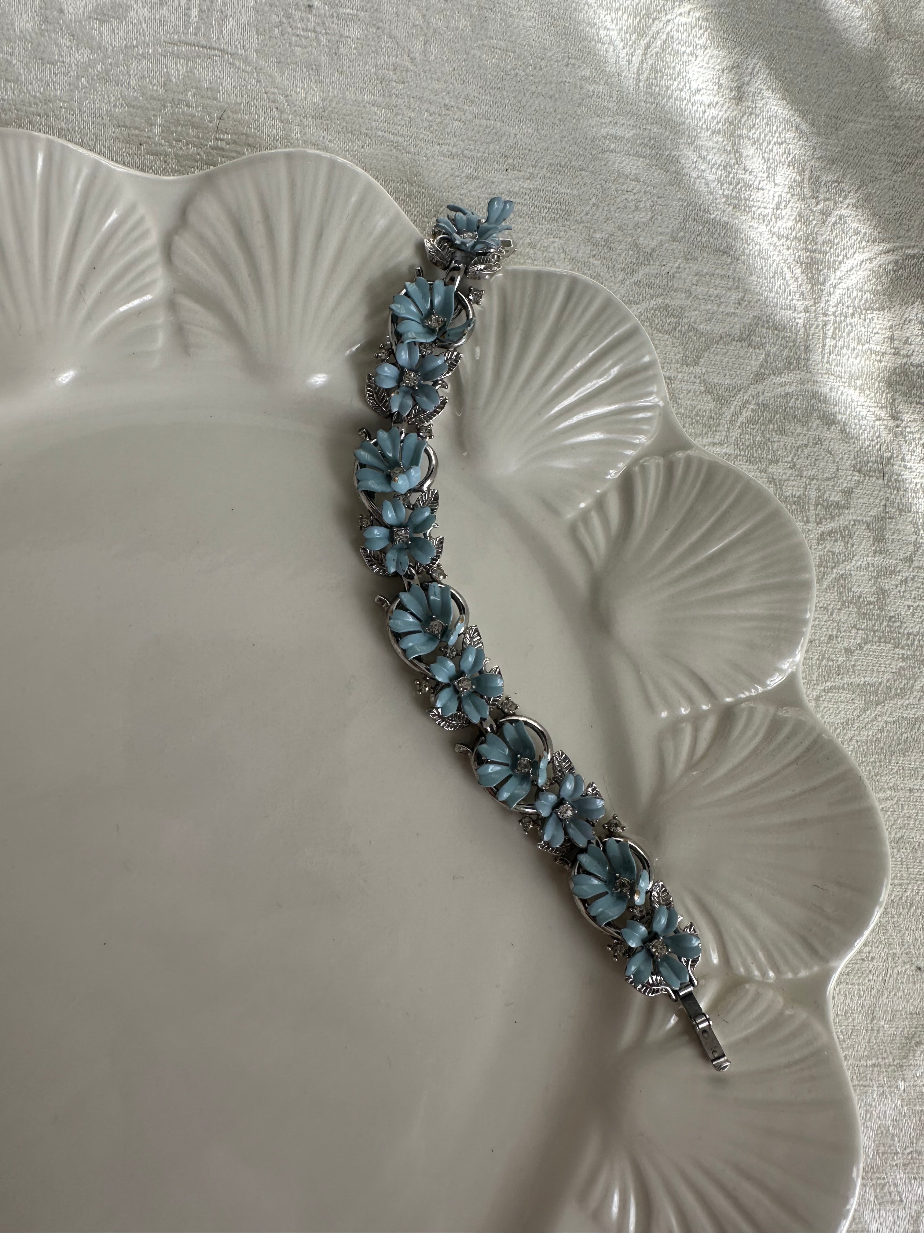 Vintage-Style Cornflower Blue Enamel Flower Bracelet with Silver Finish