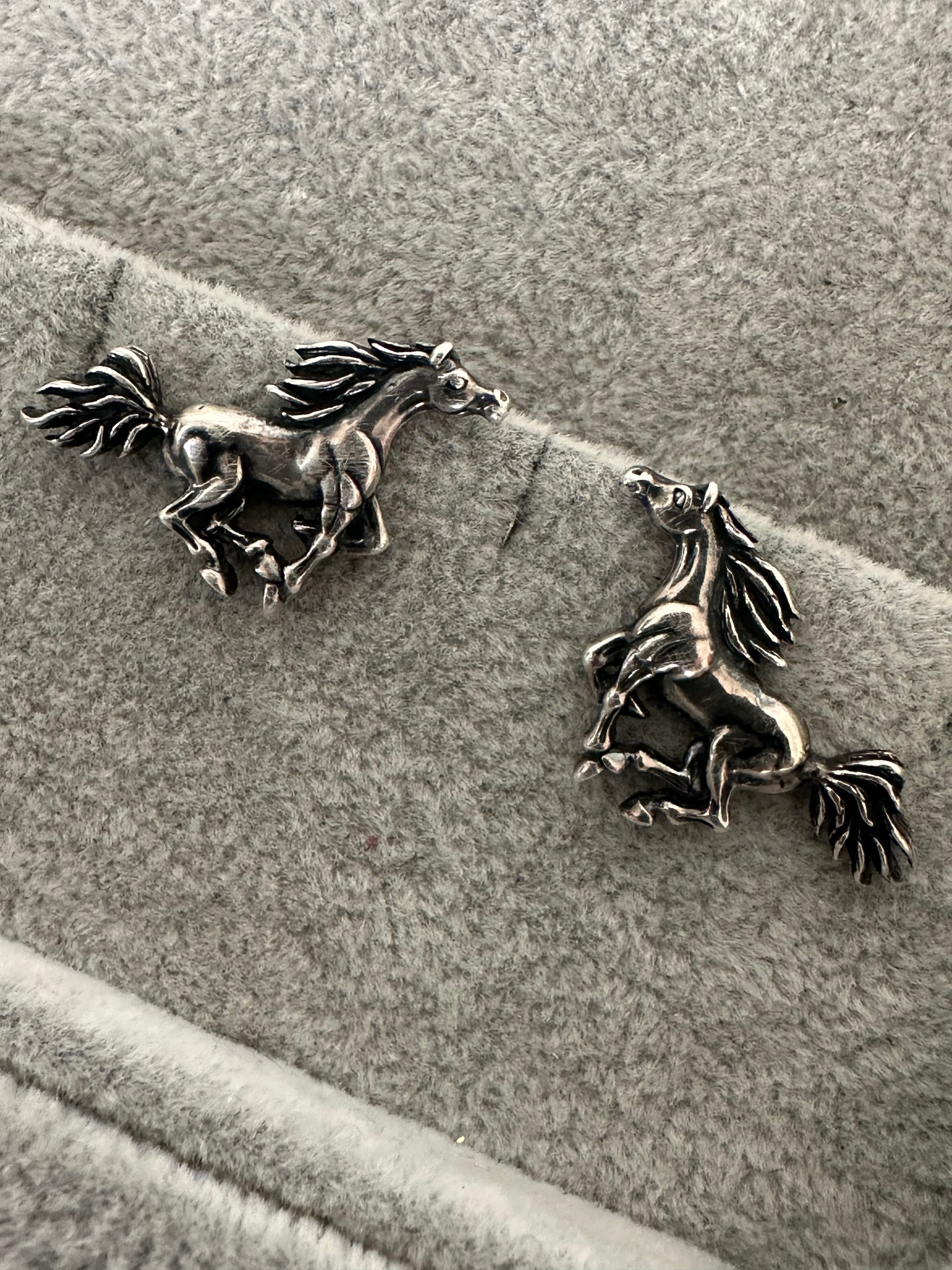 Vintage Sterling Galloping Horse Stud earrings