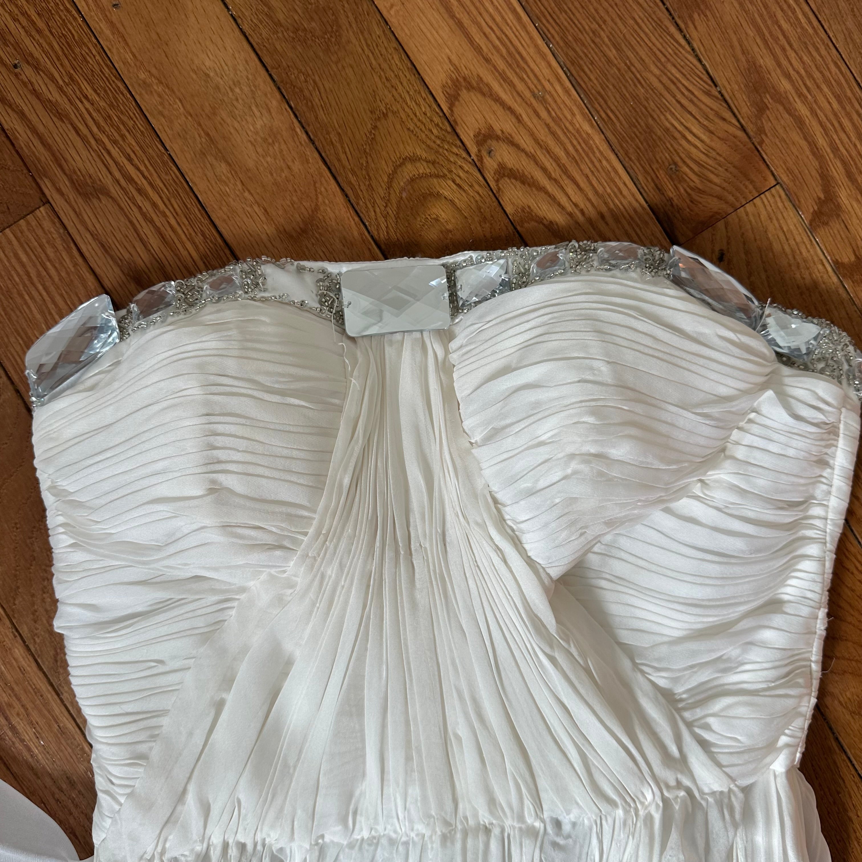 Vintage 2000s White Tulle Tiered Prom Dress