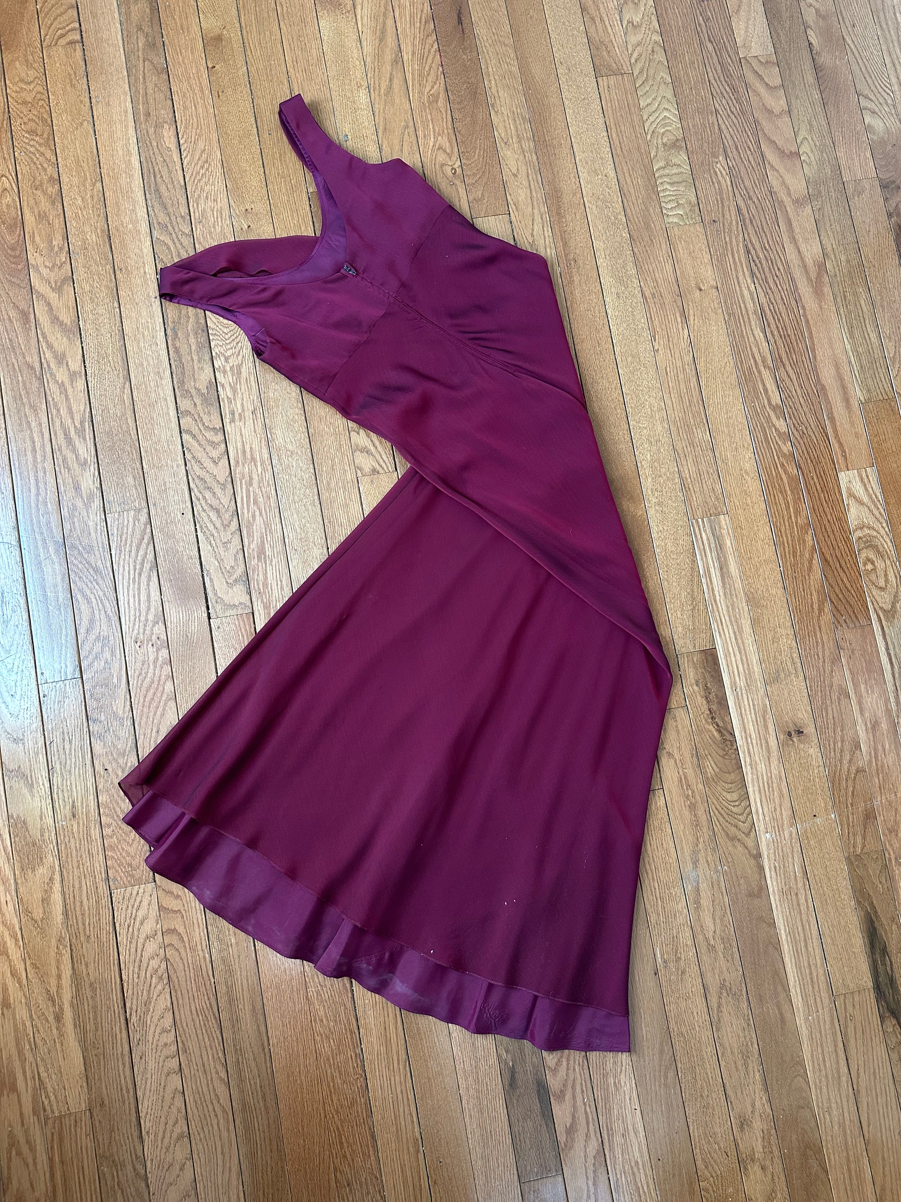 Elegant Burgundy Chiffon Cowl Neck Formal Maxi Dress