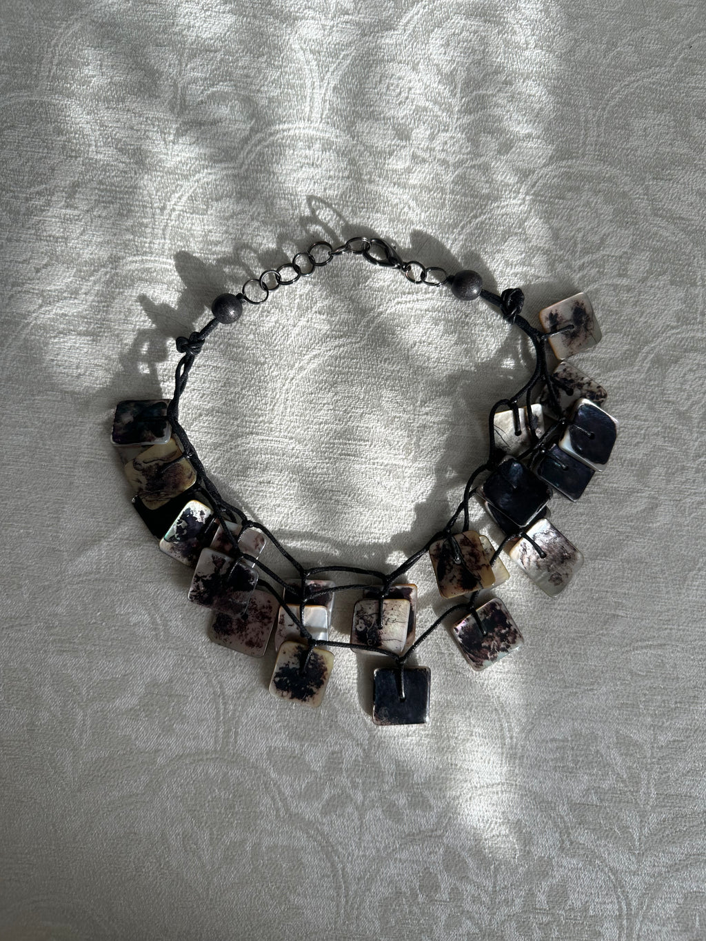 Artistic & Multi-Strand Necklaces