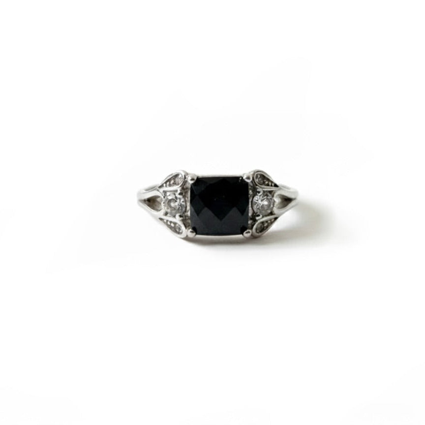Vintage Sterling Emerald Cut Black Onyx Ring