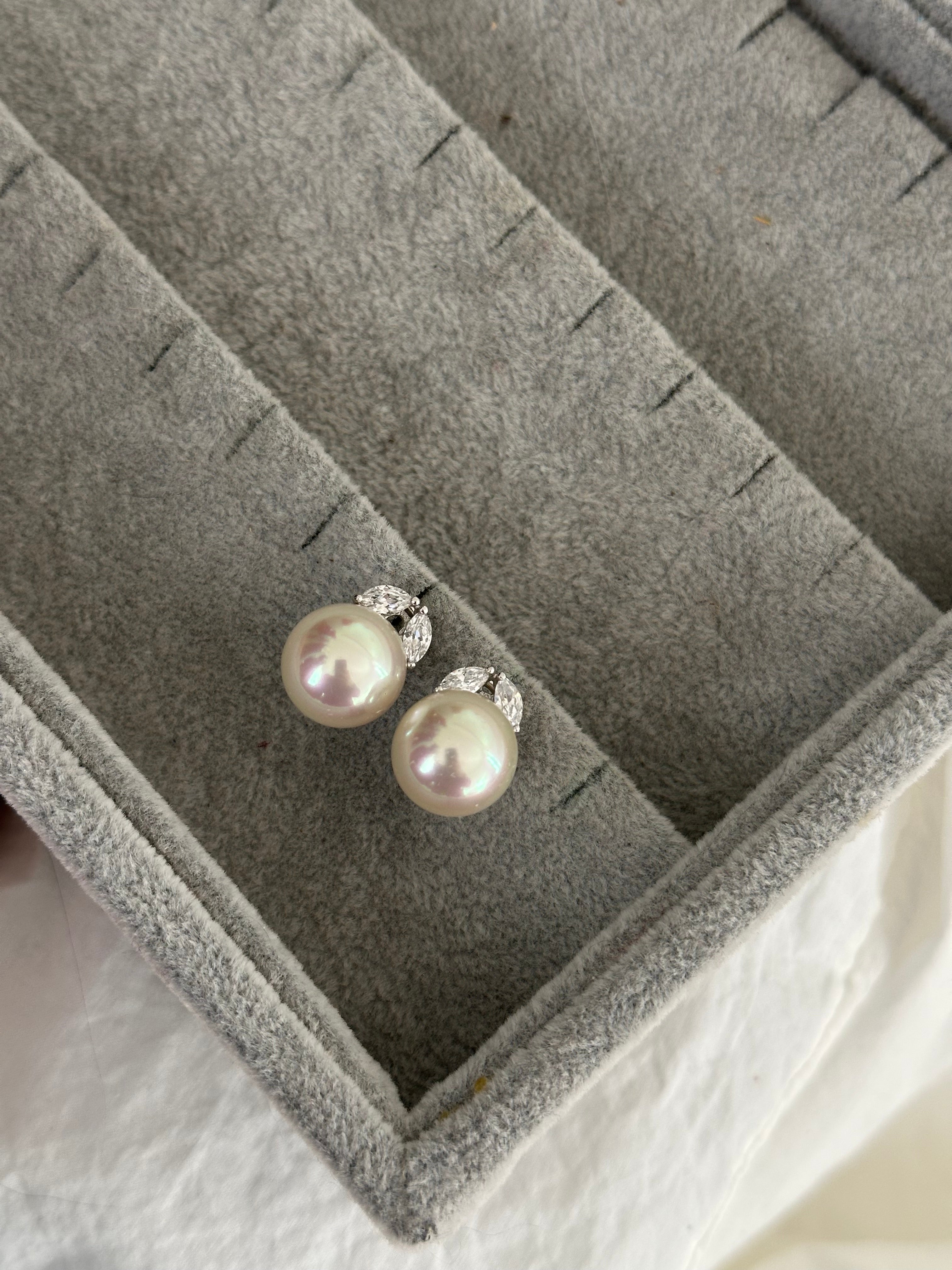 Vintage Crystal Crowned Pearl Stud Earrings